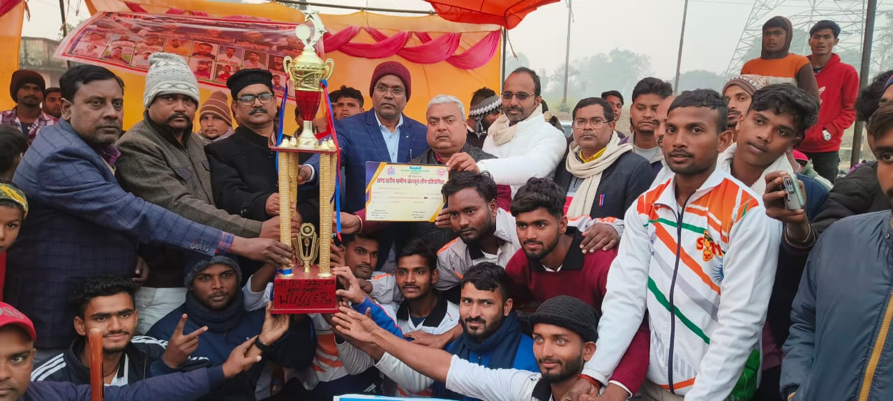 फाइनल मैच में गौरीनगर ने मिश्रौली को 24 रनों से हराया