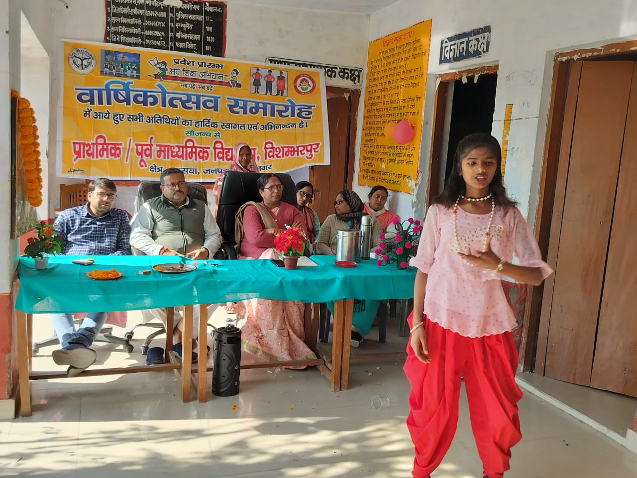 शिक्षा पर ही टिका है देश का भविष्य : रीता गुप्ता