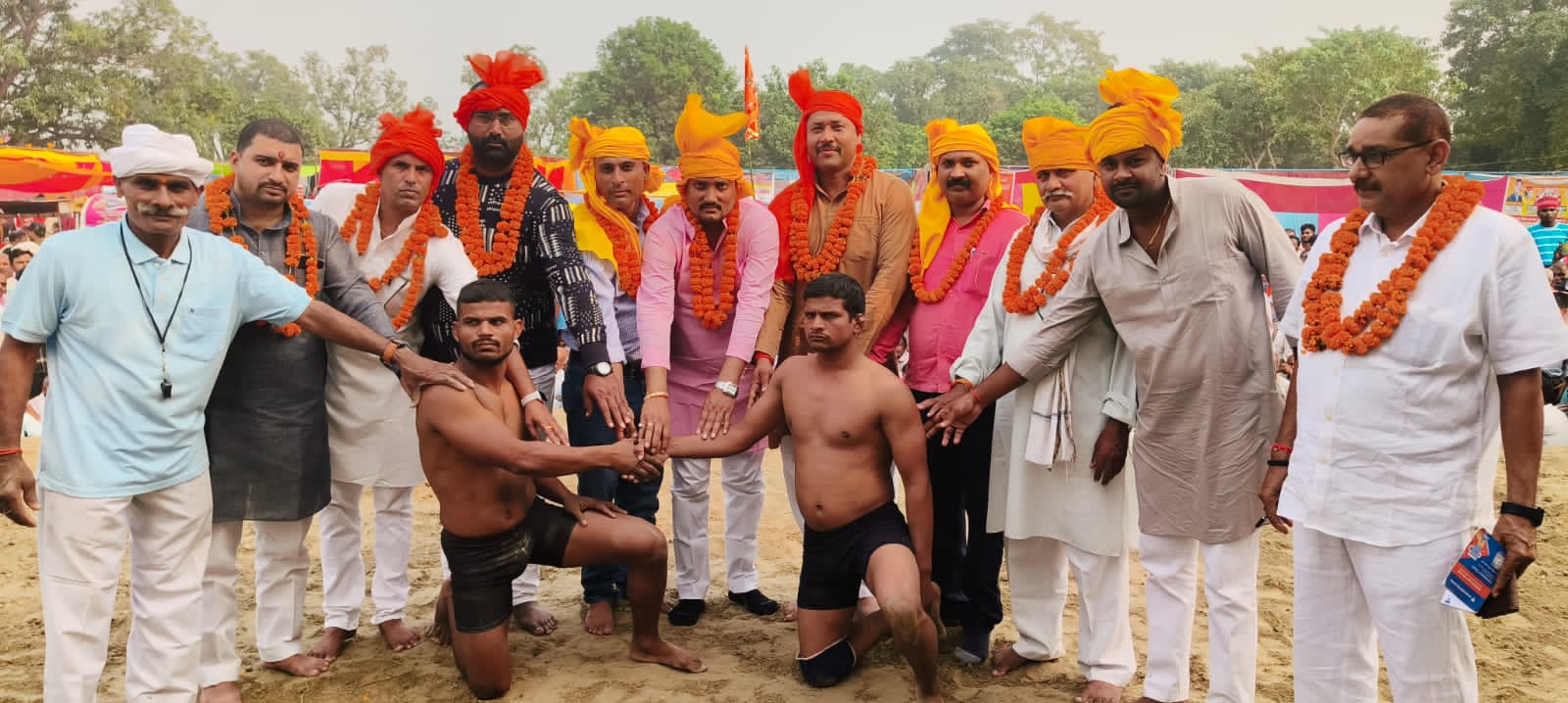 दिवाली मेला के तीसरे दिन कुश्ती, क्रिकेट, फुटबाल व दौड़ प्रतियोगिताओं की रही धूम
