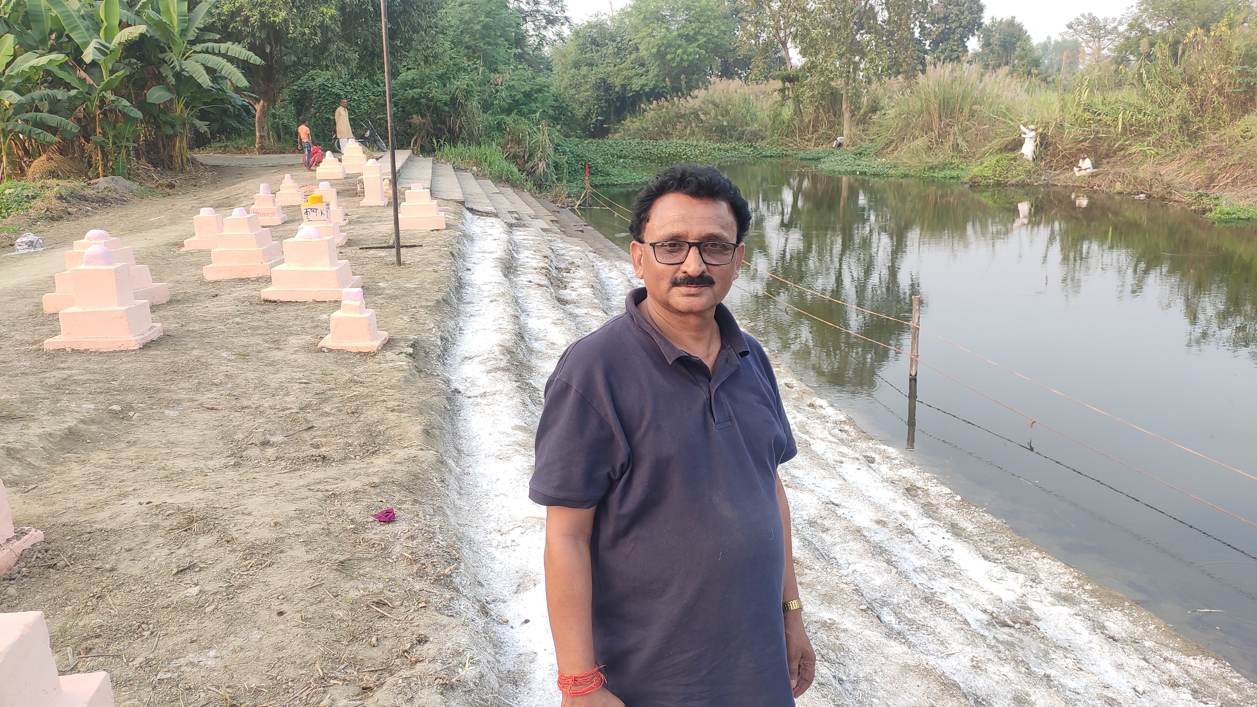 हिरण्यवती नदी के करुणासागर घाट पर तैयारियां पूर्ण, व्रती गुरुवार को देंगे अस्ताचलगामी सूर्य को अर्घ्य 
