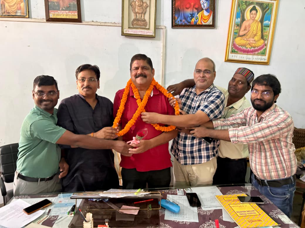 प्रो उमाशंकर त्रिपाठी का अमेरिका में राजनीति शास्त्र के प्रोफेसर पद पर हुआ चयन